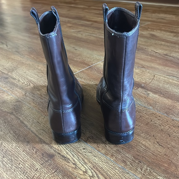 Michael Kors square toe boot - Picture 4 of 5